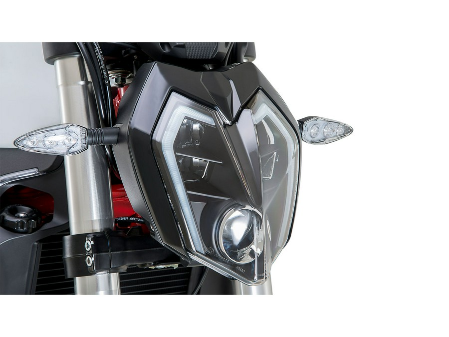 2024 Benelli 302S