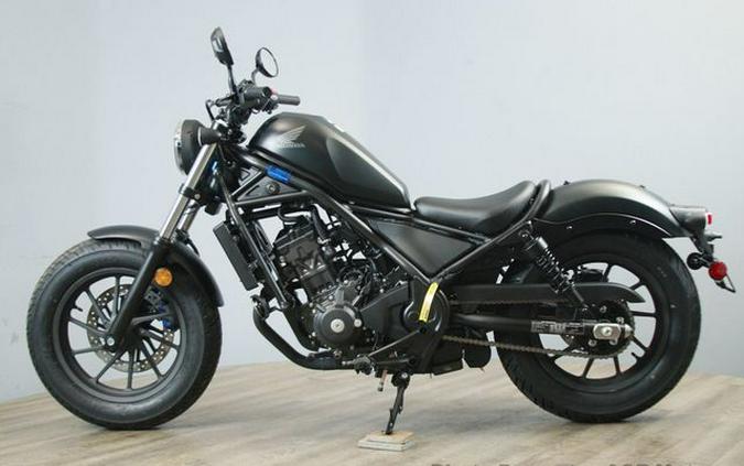 2026 Honda Rebel 300 E-Clutch