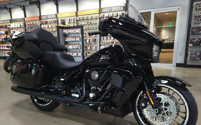 2026 Harley-Davidson® FLHXL - Street Glide® Limited