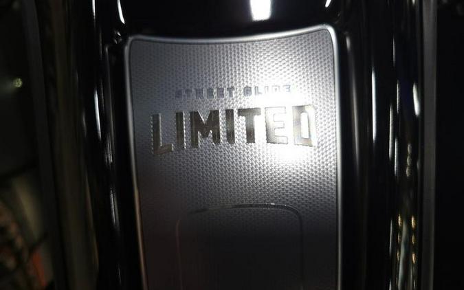 2026 Harley-Davidson® FLHXL - Street Glide® Limited