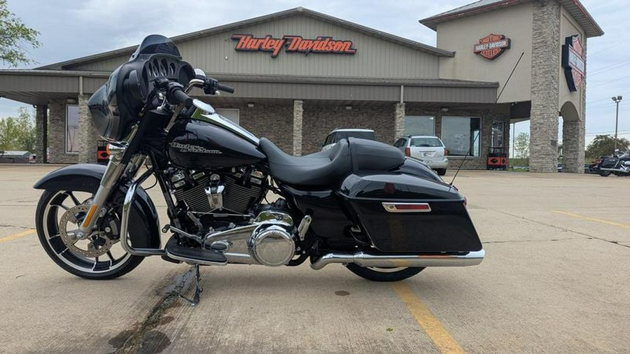 2020 Harley-Davidson® FLHX - Street Glide®