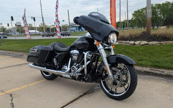 2020 Harley-Davidson® FLHX - Street Glide®