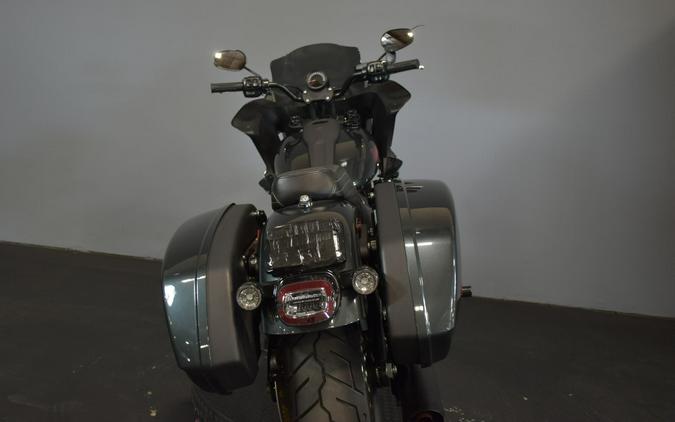 2025 Harley-Davidson Low Rider ST Iron Horse Metallic - Black Finish