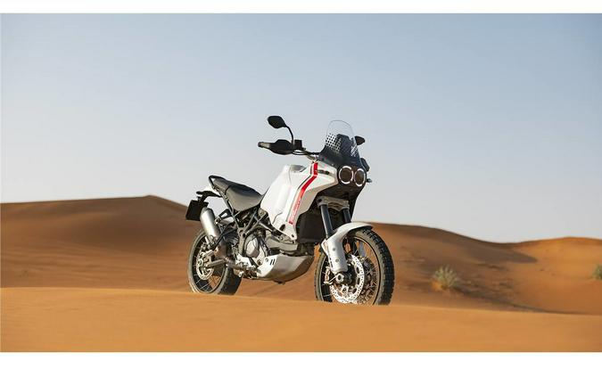 2023 Ducati Desert X - Demo
