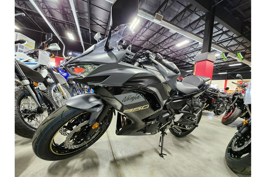 2024 Kawasaki NINJA 650 ABS