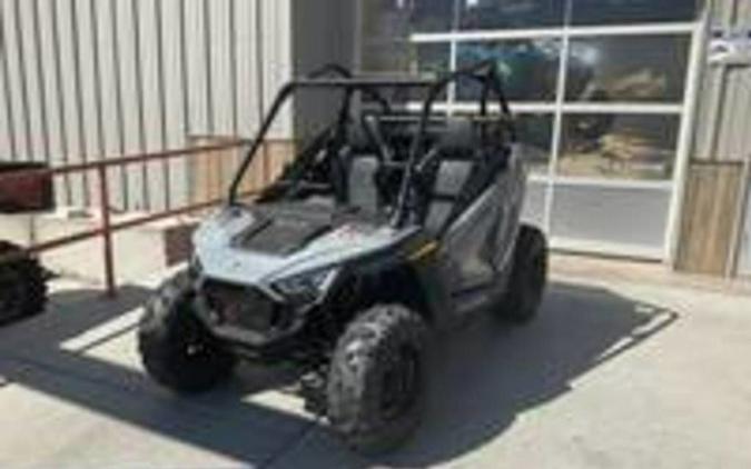 2024 Polaris RZR 200 EFI