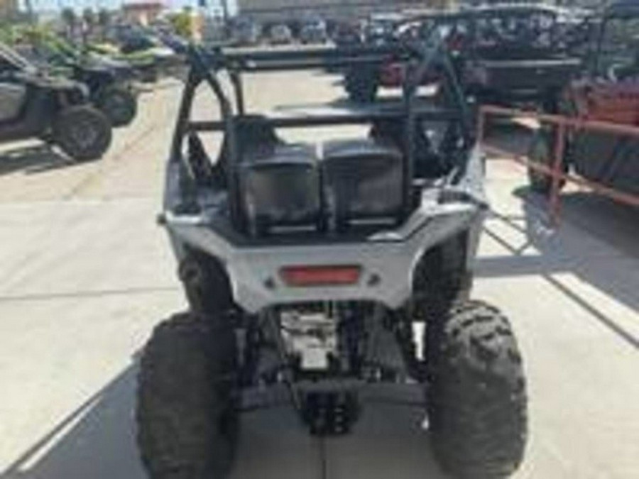 2024 Polaris RZR 200 EFI