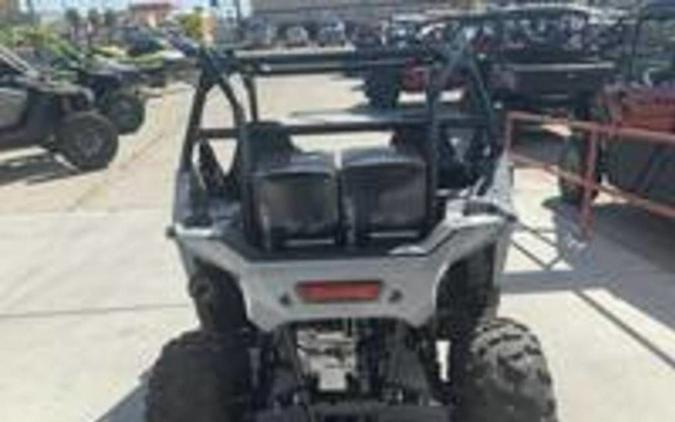 2024 Polaris RZR 200 EFI