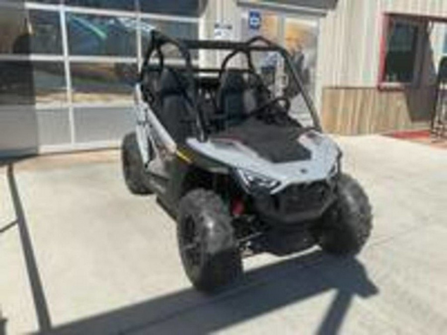 2024 Polaris RZR 200 EFI