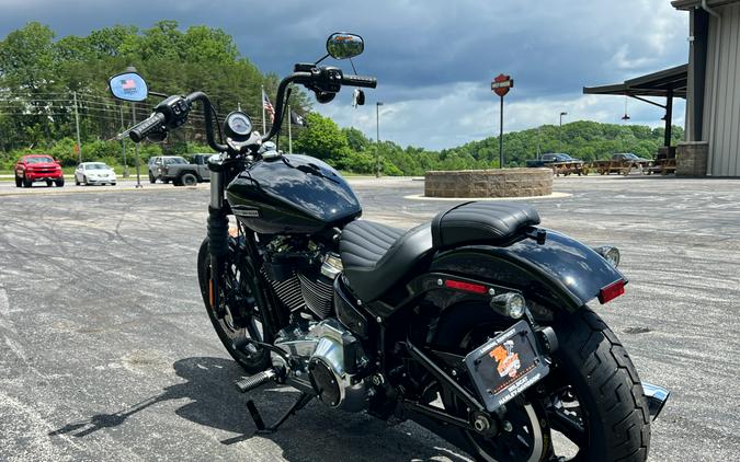 FXBB 2026 Street Bob