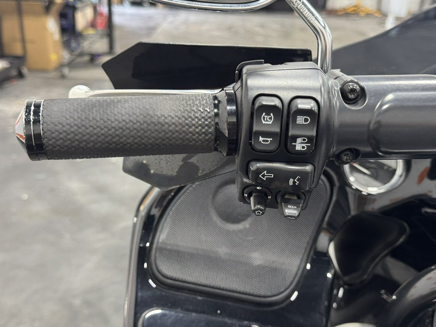 2021 HARLEY DAVIDSON ROAD GLIDE SPECIAL