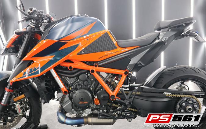 2020 KTM 1290 Super Duke R