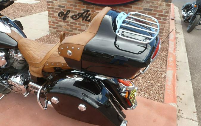 2016 Indian Motorcycle® Roadmaster® Thunder Black