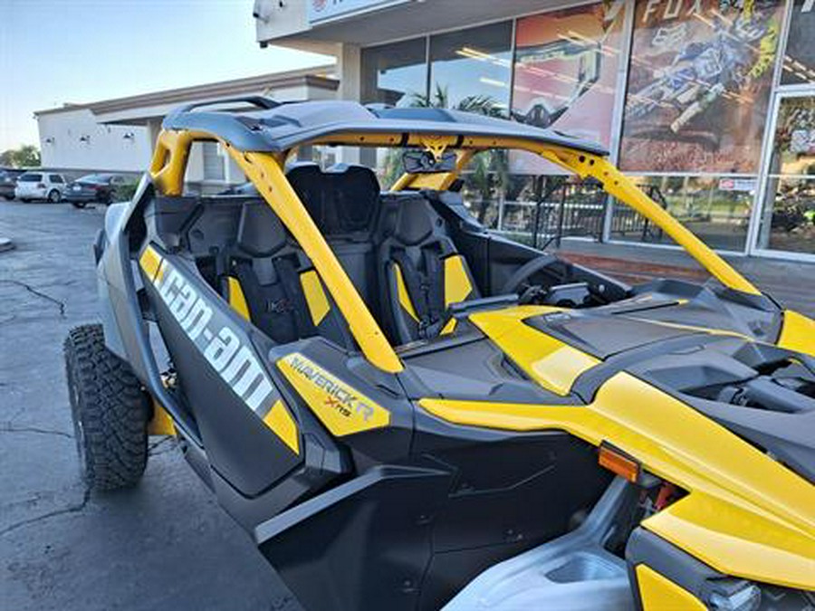 2024 Can-Am Maverick R X RS with Smart-Shox 999T DCT