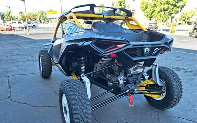 2024 Can-Am Maverick R X RS with Smart-Shox 999T DCT