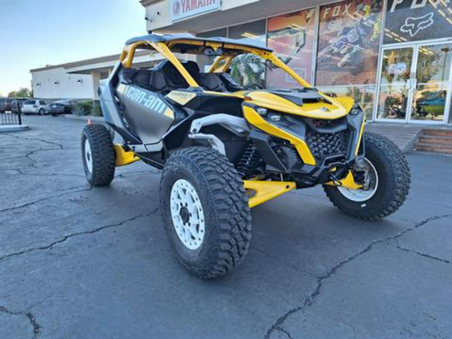 2024 Can-Am Maverick R X RS with Smart-Shox 999T DCT