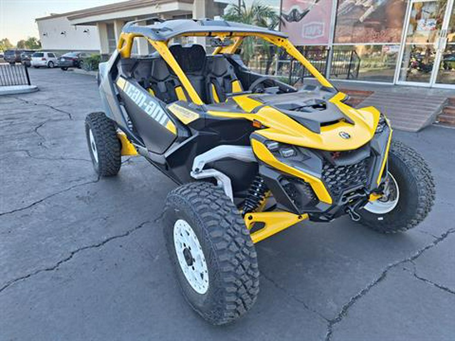 2024 Can-Am Maverick R X RS with Smart-Shox 999T DCT