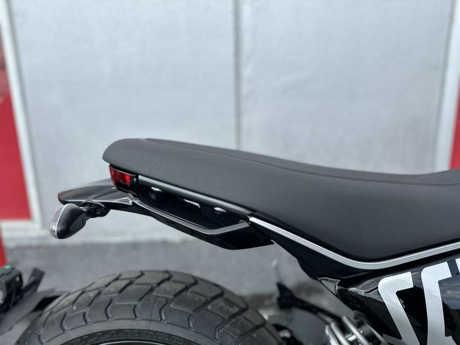 2024 Ducati Scrambler Icon (2G) Black