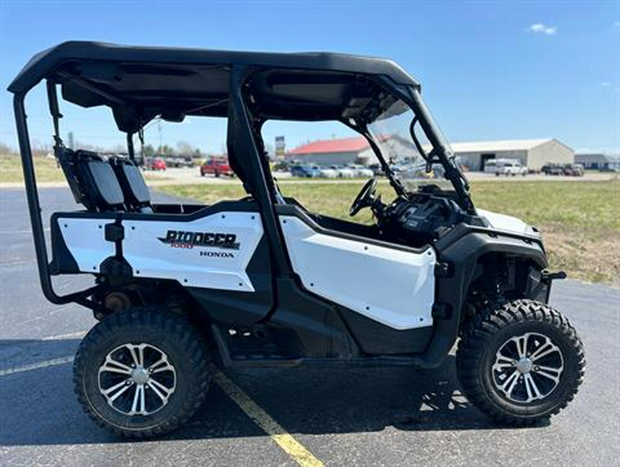 2016 Honda Pioneer 1000-5 Deluxe