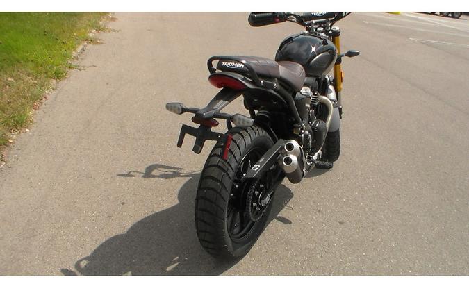 2024 Triumph Scrambler 400 X Base