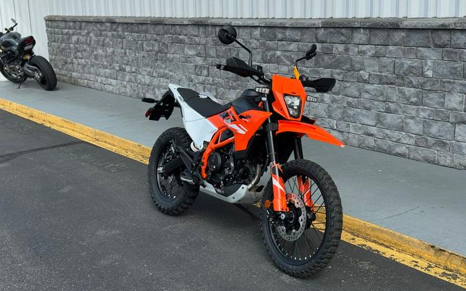 2025 KTM 390 Enduro R