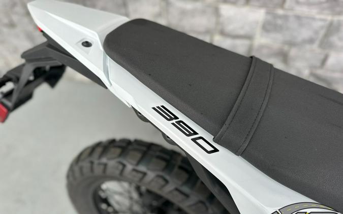 2025 KTM 390 Enduro R