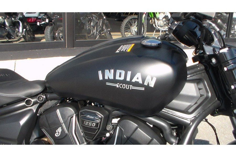 2025 Indian Motorcycle SCOUT BOBBER LTD, BLACK SMOKE, TEC, 49ST Limited + Tech
