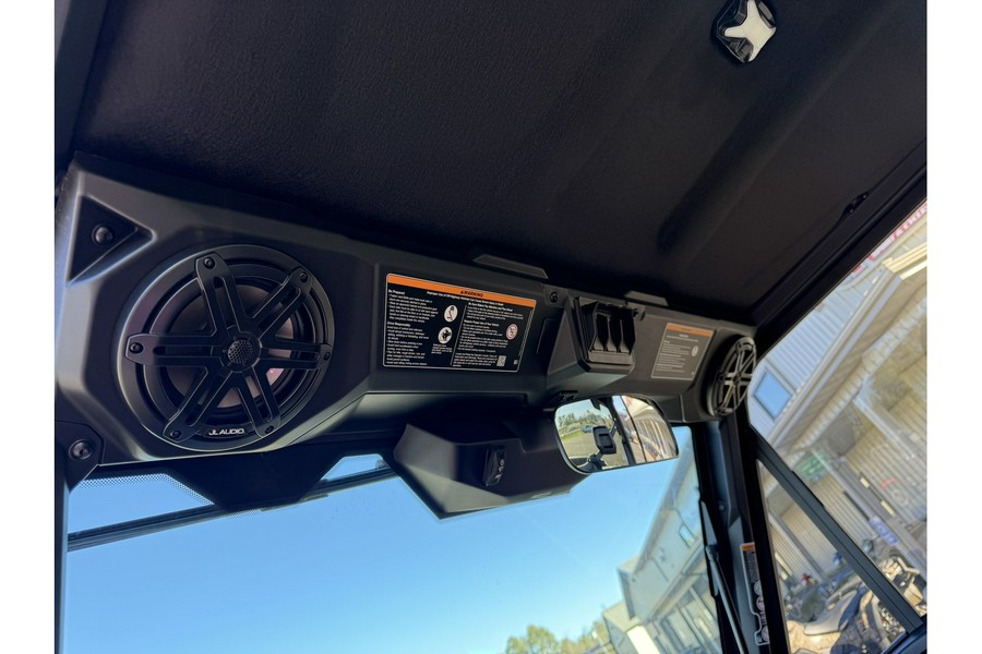 2026 Can-Am DEFENDER LIMITED HD11