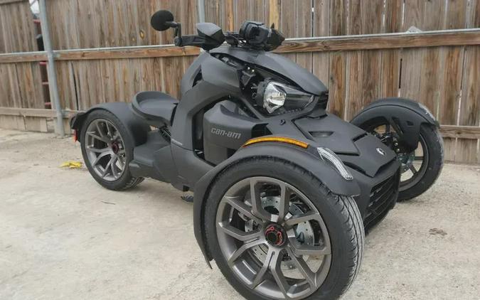 2025 CAN-AM RD RYKER 900 CALI 25 900 ACE