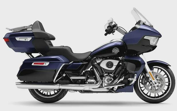 2026 Harley-Davidson® Road Glide Limited FLTRXL PRPLE ABYSS/BLK W/ PINSTRIP