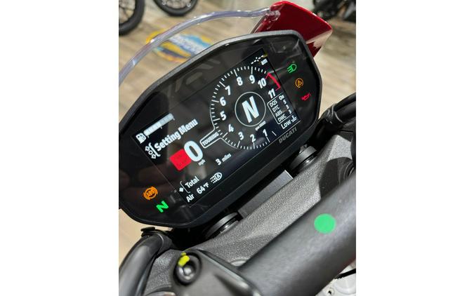 2024 Ducati MONSTER 950 (LOWERED)