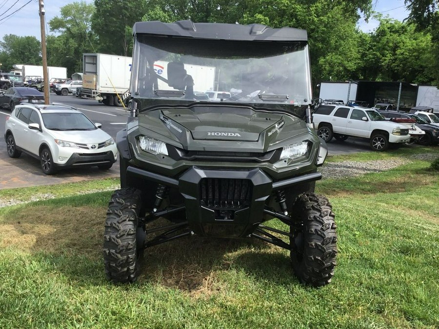 2024 Honda® Pioneer 1000-6 Deluxe Crew