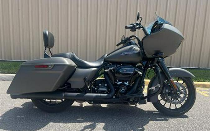 2019 Harley-Davidson Road Glide® Special