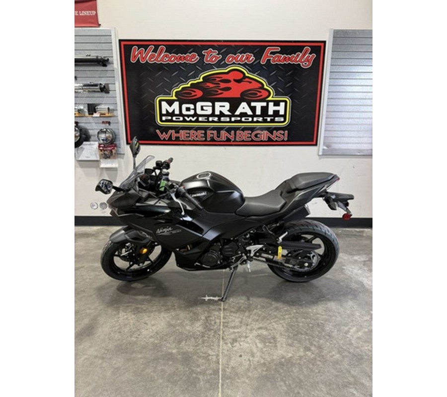 2026 Kawasaki Ninja 500 SE ABS