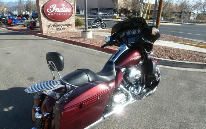 2014 Harley-Davidson® FLHXS - Street Glide® Special