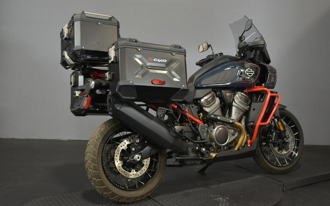 2025 Harley-Davidson CVO Pan America Carbon Blue