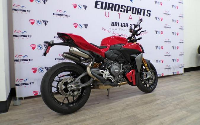 Used 2025 Ducati STREETFIGHTER V2S