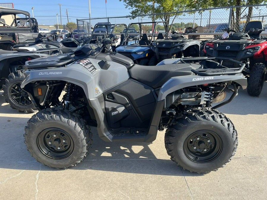 2027 Can-Am Outlander 700