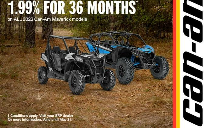 2023 Can-Am® Commander DPS 700