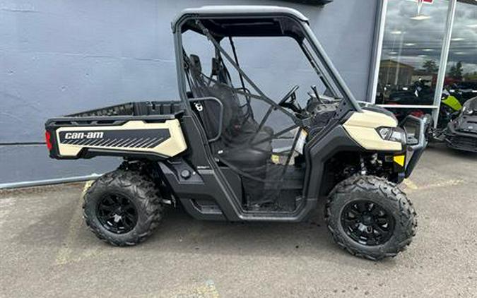 2024 Can-Am Defender XT HD9