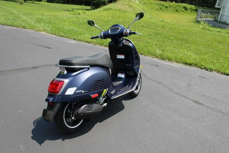 2023 Vespa GTS Super 300 Tech