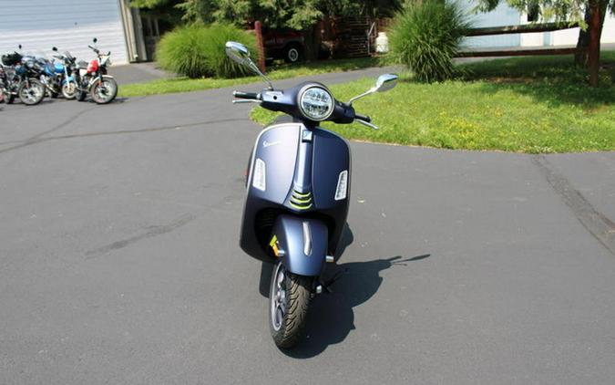 2023 Vespa GTS Super 300 Tech