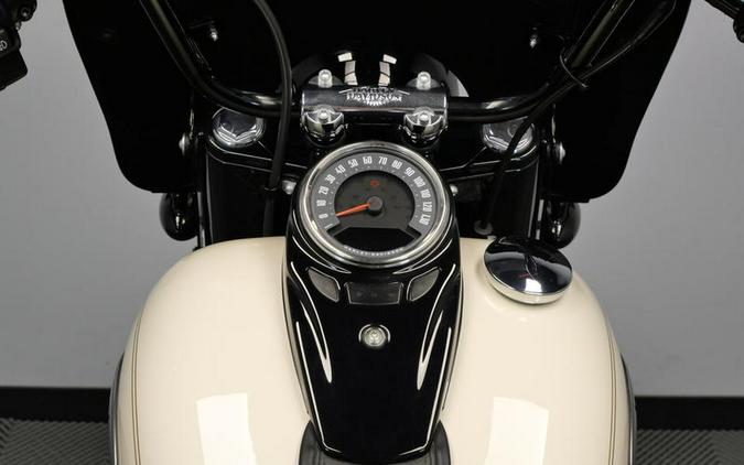 2022 Harley-Davidson® FLHCS - Heritage Classic 114