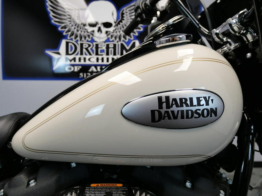 2022 Harley-Davidson® FLHCS - Heritage Classic 114