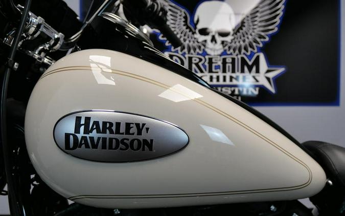 2022 Harley-Davidson® FLHCS - Heritage Classic 114