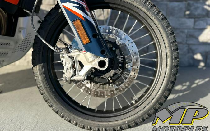 2025 KTM 890 Adventure R