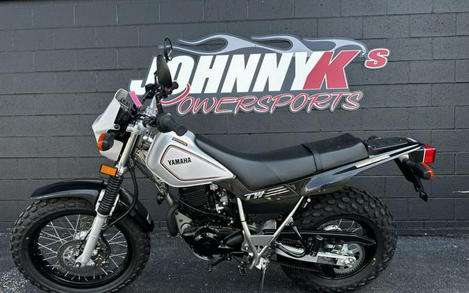 2027 Yamaha TW200
