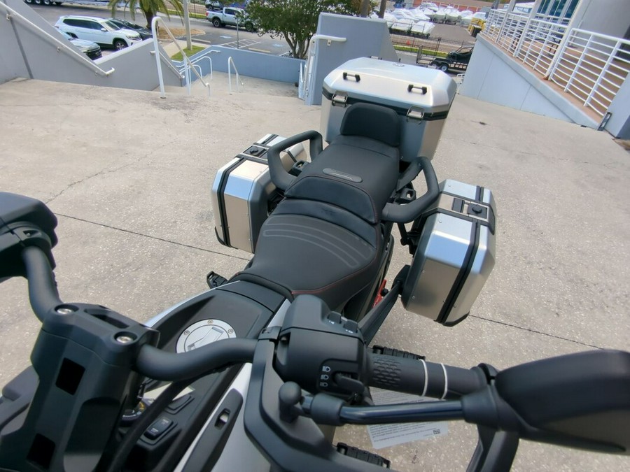 2025 Can-Am Canyon XT