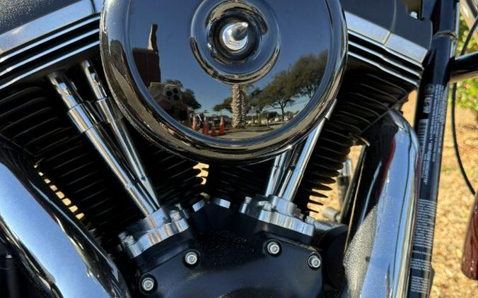 2017 Harley-Davidson® FXDBP Street Bob®