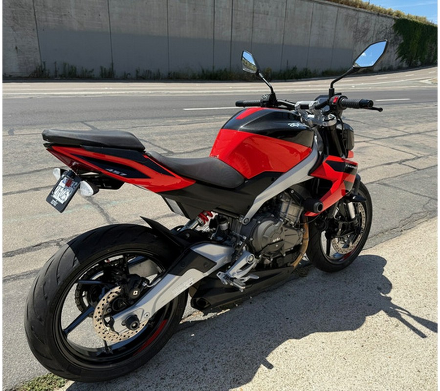 2026 Aprilia Tuono 457